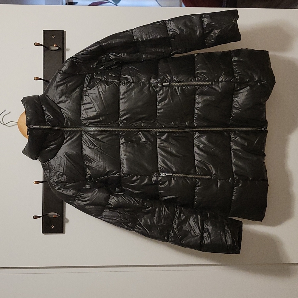 Lands End Shiny Down Puffer Jacket. Funnel neck. Excellent condition. Small.
